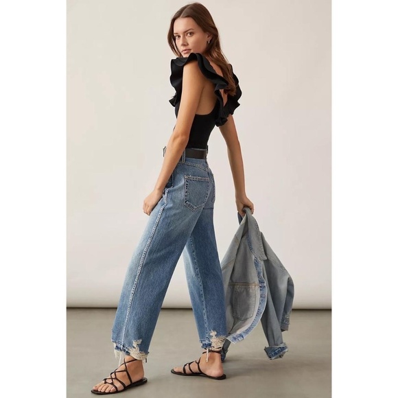 AMO Sophie crop destroyed jeans 24 - Picture 6 of 11